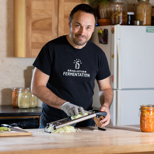 couper chou pour choucroute avec mandoline