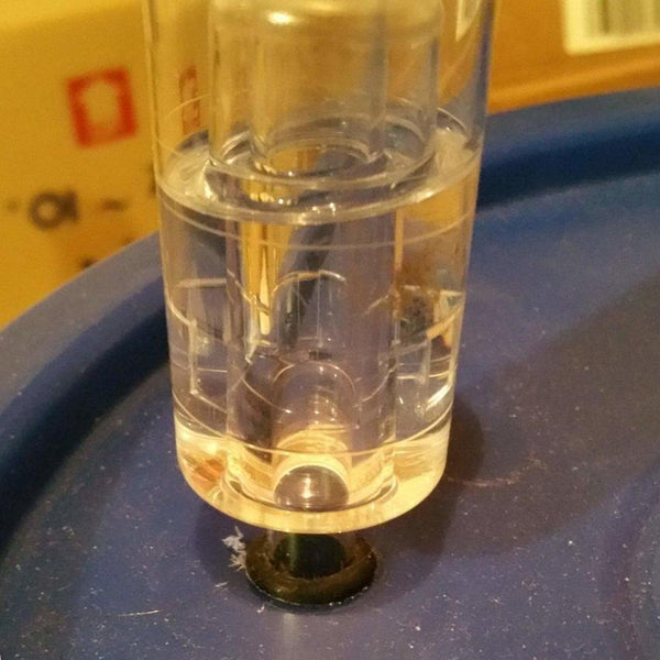 Oueillet faisant le joint d'étanchéité